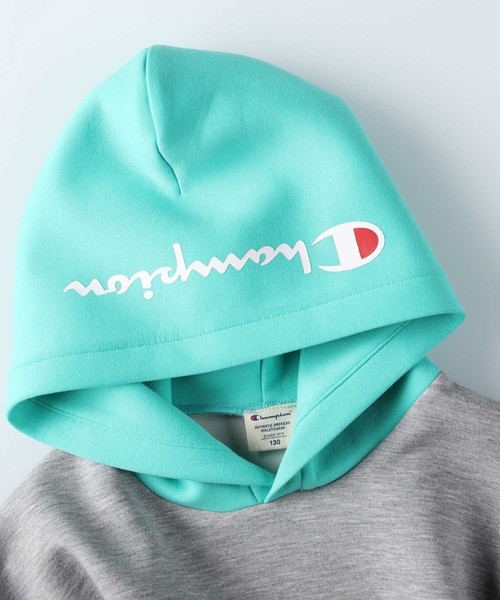 Champion（チャンピオン）の「【Champion】クレイジー切り替えパーカー（パーカー・キッズ・パープル/グリーン・120/140/130/105）」の16枚目の写真
