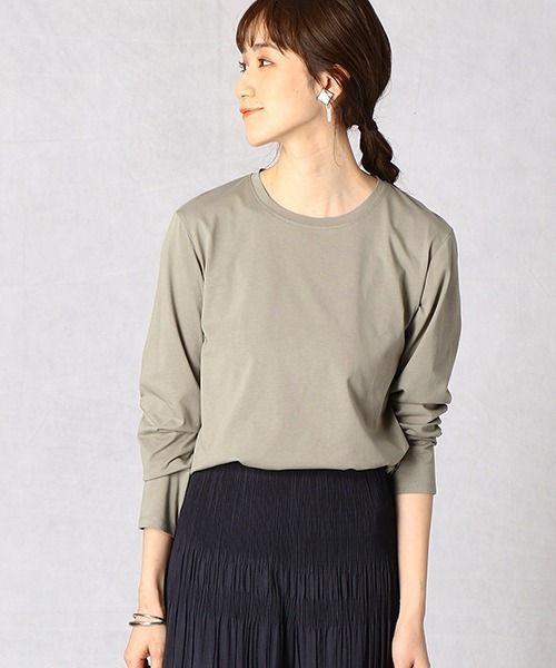 Comme　Ca　Mature（コムサマチュア）の「長袖　ロゴTシャツ（Tシャツ/カットソー・レディース・カーキ/ホワイト・MEDIUM/LARGE）」の9枚目の写真