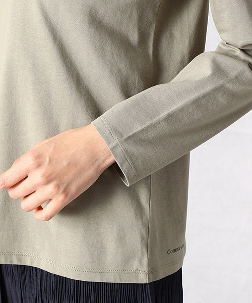 Comme　Ca　Mature（コムサマチュア）の「長袖　ロゴTシャツ（Tシャツ/カットソー・レディース・カーキ/ホワイト・MEDIUM/LARGE）」の4枚目の写真