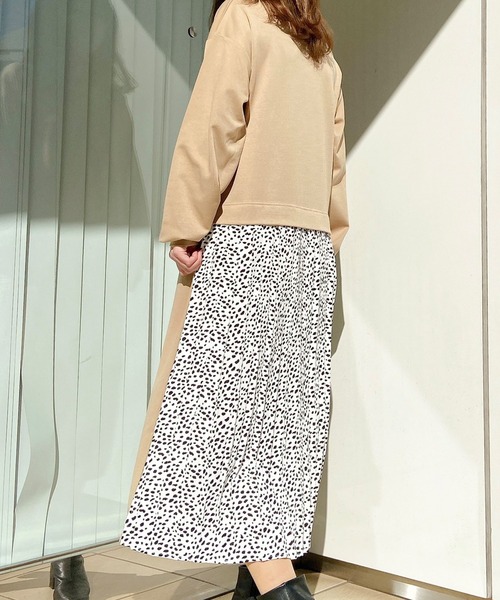 MIIA（ミーア）の「【ZOZO限定】プリーツ切替2ＷＡＹワンピース（ワンピース・レディース・ブラック/ベージュ/モカ・FREE）」の21枚目の写真