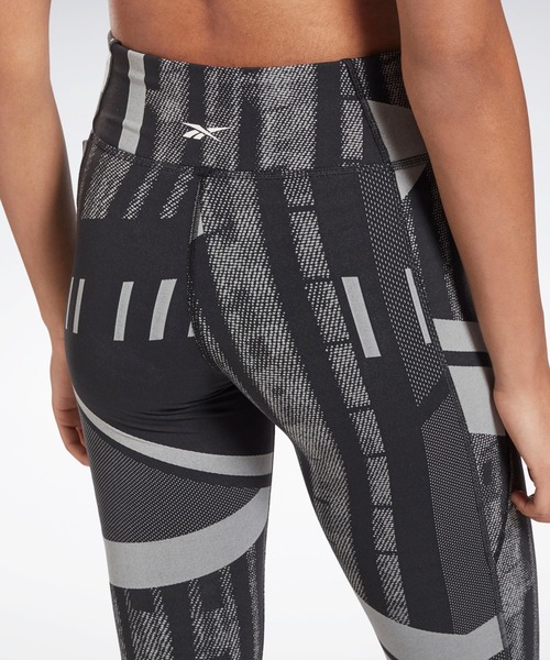 Reebok(リーボック)の「Lux レギンス / Lux Leggings(レギンス/スパッツ・レディース・ブラック・MEDIUM/X-LARGE/SMALL/LARGE/X-SMALL/XX-LARGE)」の4枚目の写真