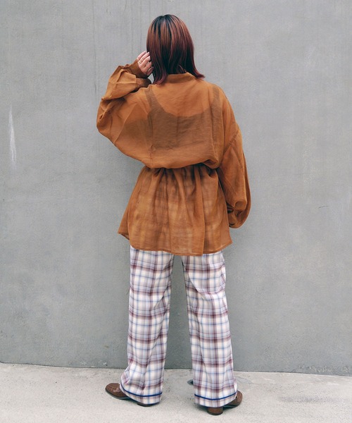 179/WG（イチナナキュウダブルジー）の「切り替えビッグシャツ（シャツ/ブラウス・レディース・ライトグレー/ブラウン/カーキ・MEDIUM）」の20枚目の写真