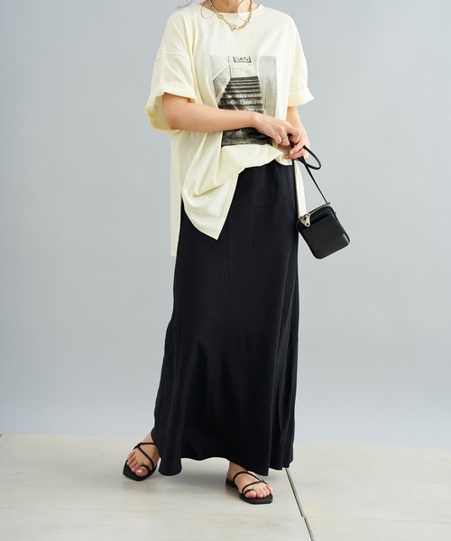 DouDou(ドゥドゥ)の「テンセル麻スカート(スカート・レディース・ブラック/カーキ・FREE)」の3枚目の写真