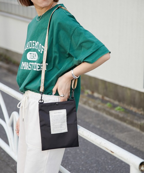 THEATRE PRODUCTS（シアタープロダクツ）の「【WEB限定カラー有り】【THEATRE PRODUCTS×CIAOPANIC TYPY】サコッシュ（ボディバッグ/ウエストポーチ・レディース・グレー/ブラック/ベージュ/パープル・ONE SIZE）」の5枚目の写真