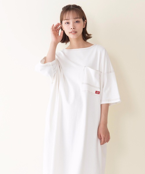 Dickies（ディッキーズ）の「【DICKIES/ディッキーズ】ミニ裏毛ビッグフィット（ビッグシルエット）Ｔシャツワンピース　5分丈　ワンポイントブランドロゴ　腰ポケット付き（ワンピース・レディース・ホワイト/グリーン/チャコールグレー・MEDIUM）」の20枚目の写真