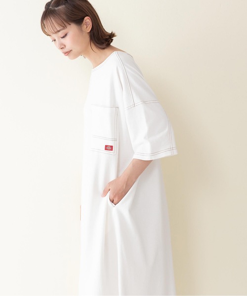 Dickies（ディッキーズ）の「【DICKIES/ディッキーズ】ミニ裏毛ビッグフィット（ビッグシルエット）Ｔシャツワンピース　5分丈　ワンポイントブランドロゴ　腰ポケット付き（ワンピース・レディース・ホワイト/グリーン/チャコールグレー・MEDIUM）」の19枚目の写真
