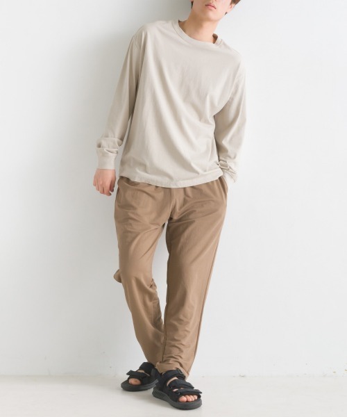 OMNES(オムネス)の「ユニセックス 製品洗い 無地長袖Tシャツ(Tシャツ/カットソー・メンズ・ブラウン/ホワイト/グレー/ピンク/ベージュ/カーキ/ブラック・MEDIUM/LARGE/XXX-LARGE/X-LARGE/SMALL/XX-LARGE)」の18枚目の写真