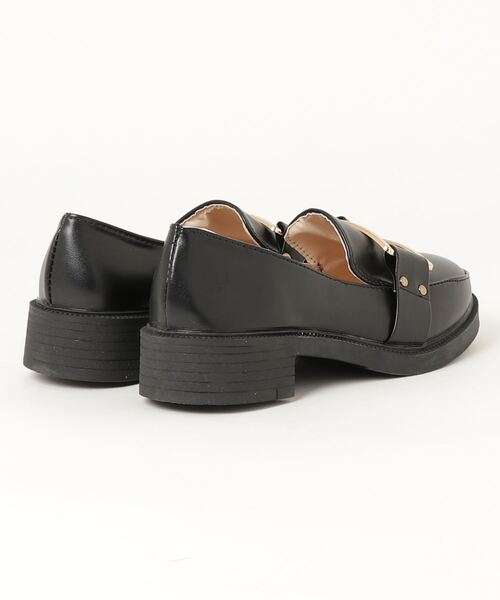 SFW（エスエフダブリュー）の「ビットモチーフの洗練されたデザイン フェミニン⇔マニッシュ ローファー（ローファー・レディース・ブラック/ベージュ・35/36/37/38/39）」の6枚目の写真