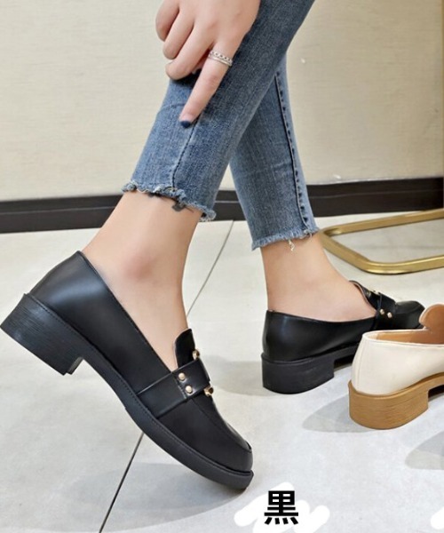 SFW（エスエフダブリュー）の「ビットモチーフの洗練されたデザイン フェミニン⇔マニッシュ ローファー（ローファー・レディース・ブラック/ベージュ・35/36/37/38/39）」の4枚目の写真