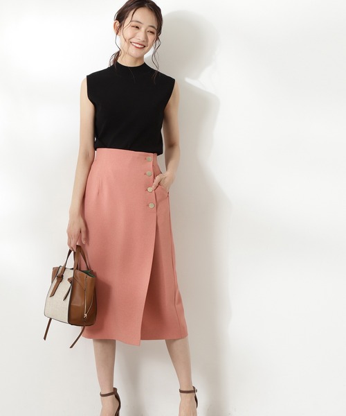 N.（N. Natural Beauty Basic）（エヌエヌナチュラルビューティーベーシック）の「ゴールドボタンラップスカート（スカート・レディース・ベージュ/ネイビー/ピンク・MEDIUM）」の3枚目の写真