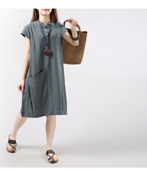 おしゃれスタ(オシャレスタ)の「おしゃれスタ ふんわりカワイイ。スタンドカラーワンピース(ワンピース・レディース・ホワイト/レッド/グレー/カーキ・L/S/XL/M)」の3枚目の写真