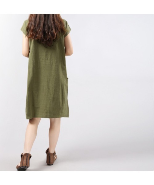 おしゃれスタ(オシャレスタ)の「おしゃれスタ ふんわりカワイイ。スタンドカラーワンピース(ワンピース・レディース・ホワイト/レッド/グレー/カーキ・L/S/XL/M)」の19枚目の写真