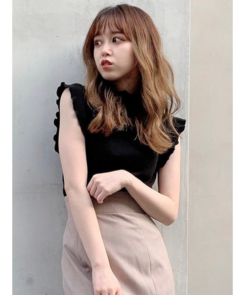 dazzlin（ダズリン）の「メローリブフレンチスリーブトップス（Tシャツ/カットソー・レディース・ブラック/ベージュ/グレー/グリーン・FREE）」の2枚目の写真