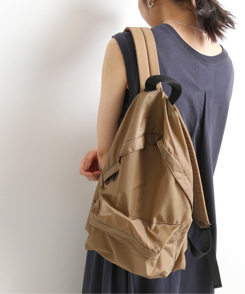 SLOBE IENA（スローブイエナ）の「【MELO/メロ】 ナイロンバックパック◆（バックパック/リュック・レディース・ベージュ/ネイビー/ボルドー・FREE）」の21枚目の写真