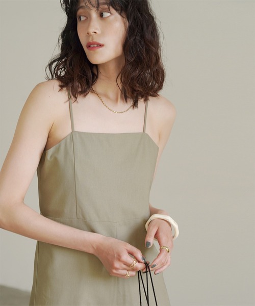 titivate(ティティベイト)の「綿麻サロペット(サロペット/オーバーオール・レディース・ホワイト/ブラック/オリーブ・M)」の6枚目の写真