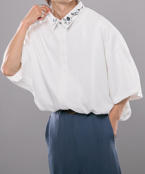 kutir(クティール)の「フラワー刺繍シャツ(シャツ/ブラウス・メンズ・ホワイト/ブラック/ダークグリーン・MEDIUM/LARGE)」の10枚目の写真