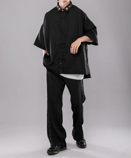 kutir(クティール)の「フラワー刺繍シャツ(シャツ/ブラウス・メンズ・ホワイト/ブラック/ダークグリーン・MEDIUM/LARGE)」の17枚目の写真