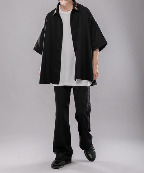 kutir(クティール)の「フラワー刺繍シャツ(シャツ/ブラウス・メンズ・ホワイト/ブラック/ダークグリーン・MEDIUM/LARGE)」の21枚目の写真