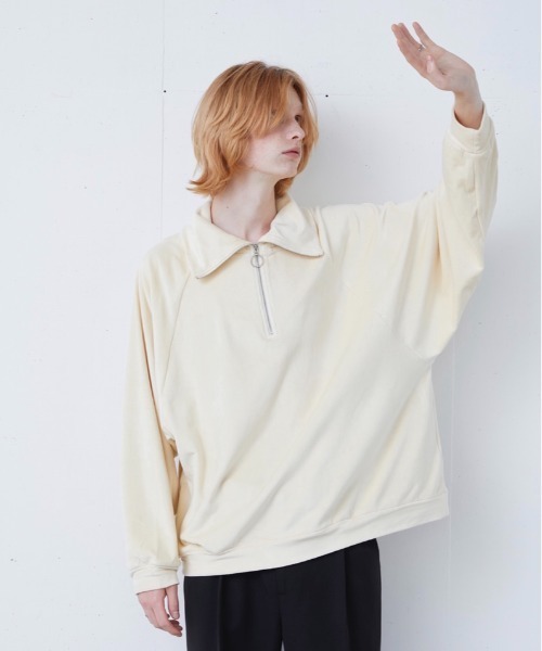 ln fortis（ロンフォルティス）の「ln fortis - ベロアタートルネックスウェット（スウェット・メンズ・ブラック/アイボリー・SMALL/MEDIUM）」の6枚目の写真