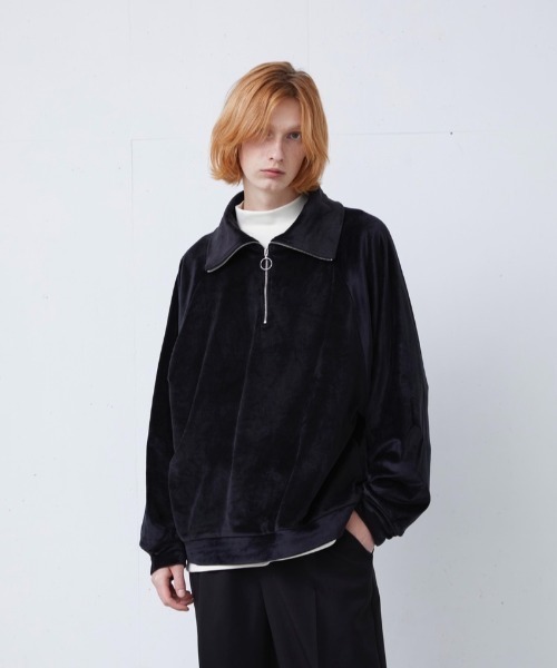 ln fortis（ロンフォルティス）の「ln fortis - ベロアタートルネックスウェット（スウェット・メンズ・ブラック/アイボリー・SMALL/MEDIUM）」の16枚目の写真