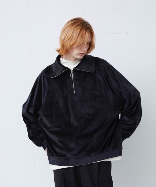 ln fortis（ロンフォルティス）の「ln fortis - ベロアタートルネックスウェット（スウェット・メンズ・ブラック/アイボリー・SMALL/MEDIUM）」の14枚目の写真