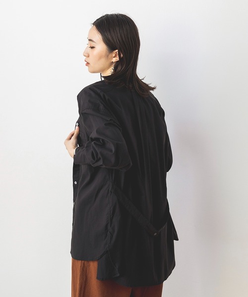 khakito(カーキト)の「袖ボリューム ワークシャツ(シャツ/ブラウス・レディース・ブラック/アイボリー・MEDIUM)」の13枚目の写真