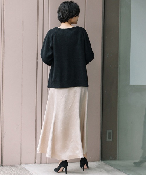 Munich（ミューニック）の「アセテートヴィンテージサテン　マーメイドマキシスカート（スカート・レディース・ベージュ/ブラック/ブラウン・XS/M/S）」の6枚目の写真