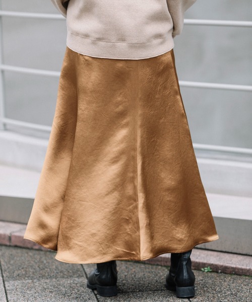 Munich（ミューニック）の「アセテートヴィンテージサテン　マーメイドマキシスカート（スカート・レディース・ベージュ/ブラック/ブラウン・XS/M/S）」の21枚目の写真
