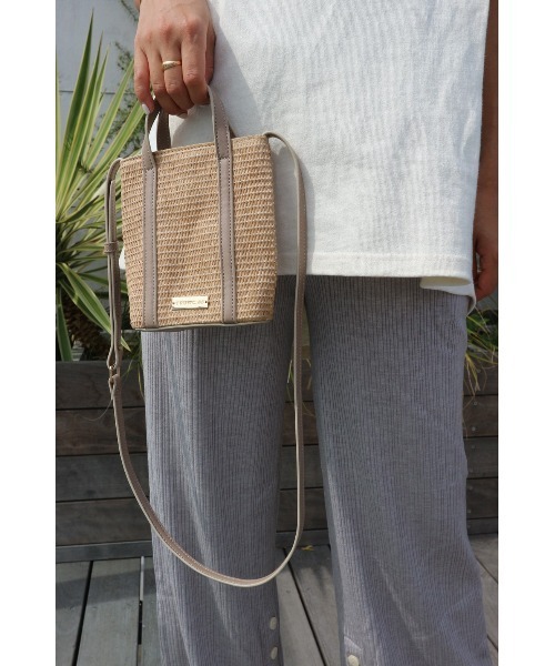 TRUNC（トランクエイティーエイト）の「Straw Mini Shoulder Bag（ショルダーバッグ・レディース・ブラック/ベージュ・FREE）」の20枚目の写真