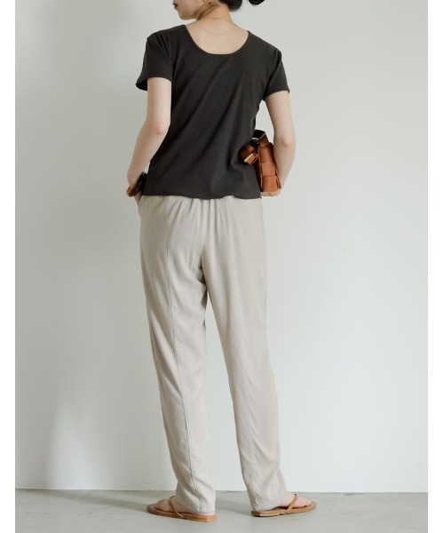 スクエアネックスラブリブトップス