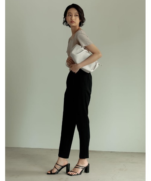 スクエアネックスラブリブトップス