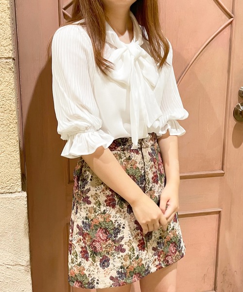 apres jour（アプレジュール）の「袖プリーツブラウス【ZOZOTOWN限定アイテム】【7AP】（シャツ/ブラウス・レディース・ホワイト系その他/オフホワイト/アイボリー/モカ・フリー/X-LARGE）」の8枚目の写真