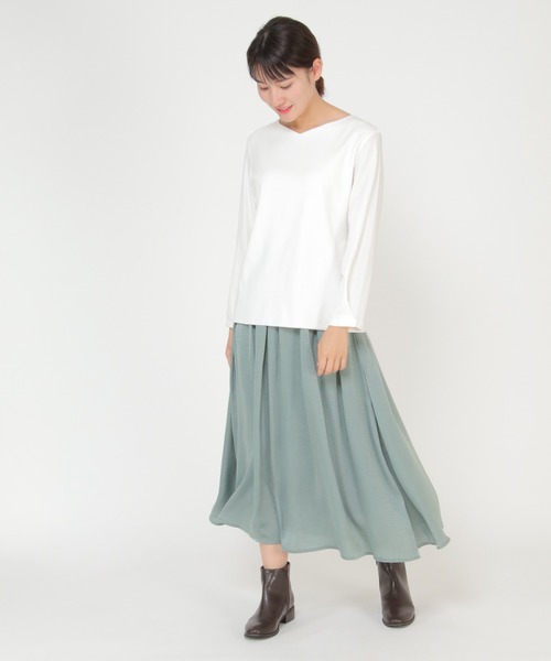 IKKA LOUNGE(イッカラウンジ)の「前身Wハートネック長袖T(Tシャツ/カットソー・レディース・オフホワイト/ライトグレー/ブラック/ブルー・M/L)」の18枚目の写真