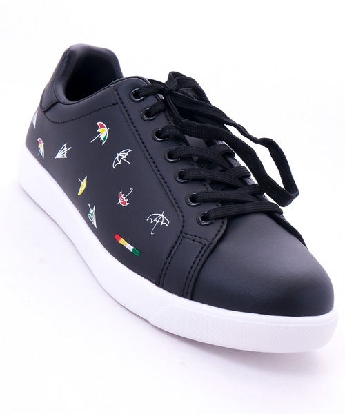 Arnold Palmer(アーノルドパーマー)の「AP軽量ロゴコートスニーカー(スニーカー・レディース・ホワイト/ブラック/ホワイト×グリーン/ホワイト×ピンク・25/24.5/24/23.5/22.5/23)」の6枚目の写真