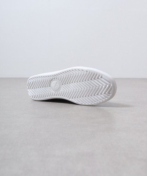 Arnold Palmer(アーノルドパーマー)の「AP軽量ロゴコートスニーカー(スニーカー・レディース・ホワイト/ブラック/ホワイト×グリーン/ホワイト×ピンク・25/24.5/24/23.5/22.5/23)」の19枚目の写真