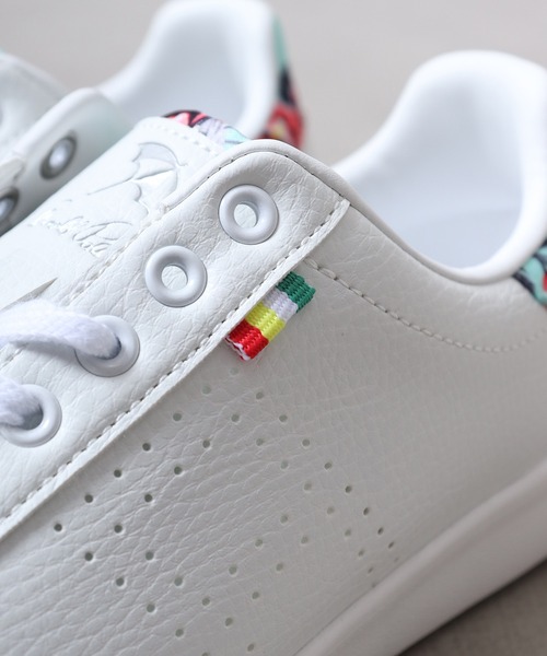 Arnold Palmer(アーノルドパーマー)の「AP軽量ロゴコートスニーカー(スニーカー・レディース・ホワイト/ブラック/ホワイト×グリーン/ホワイト×ピンク・25/24.5/24/23.5/22.5/23)」の21枚目の写真