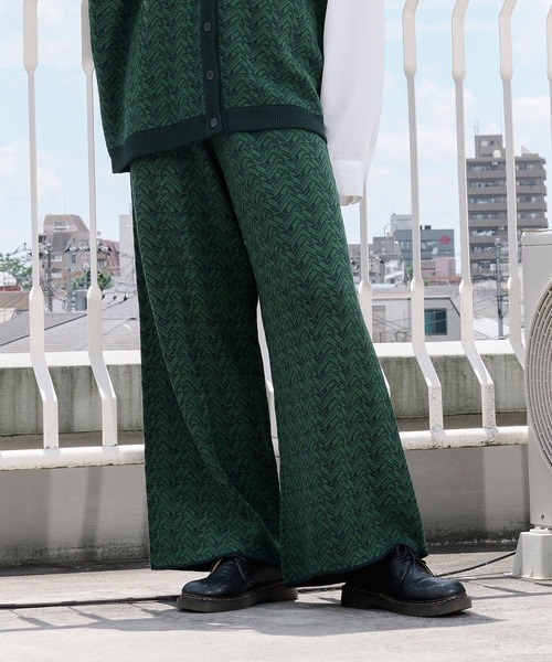Ellno Loset(エルノロゼット)の「ジオメ柄ワイドパンツ(セットアップ対応)(その他パンツ・メンズ・ブラック/ダークグリーン・MEDIUM/LARGE)」の8枚目の写真