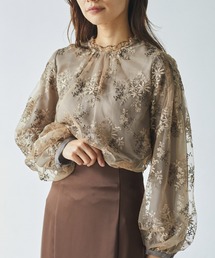 mysty woman | 立体感のある刺繍がロマンティックで上品に　フローラル刺繍ロングスリーブブラウス 237316(シャツ/ブラウス)