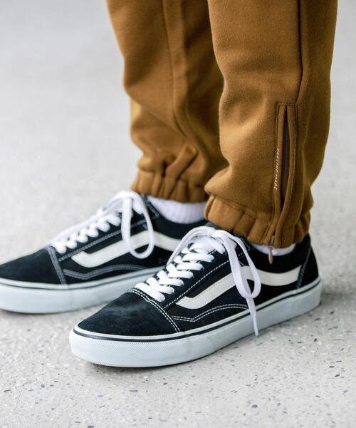 FEELING MADE（フィーリングメイド）の「FEELING MADE ウォームソフトスウェット ZIP スウェットパンツ<MEN'S>（スウェットパンツ・メンズ・ブラック/ブラウン/グレー・SMALL/MEDIUM/LARGE）」の11枚目の写真