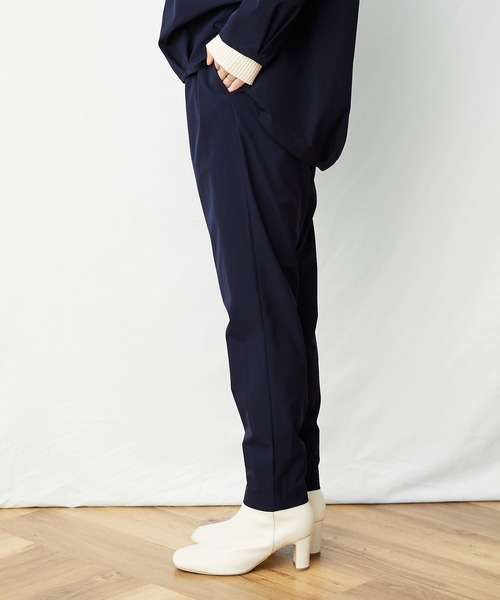 AZUL ENCANTO（アズールエンカント）の「ストレッチタックテーパードパンツ（その他パンツ・レディース・ブラック/ネイビー・FREE）」の22枚目の写真