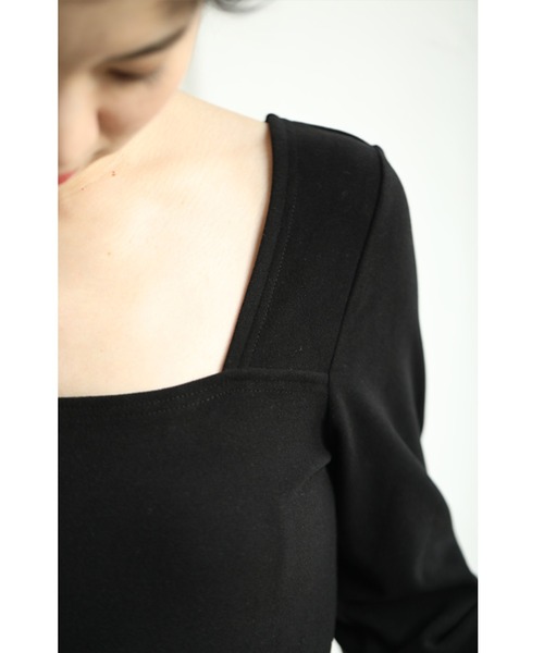 cawaii(カワイイ)の「「首が開いた服に対応」服から見せないぽか暖インナー(Tシャツ/カットソー・レディース・ブラック/ベージュ・M/L)」の16枚目の写真