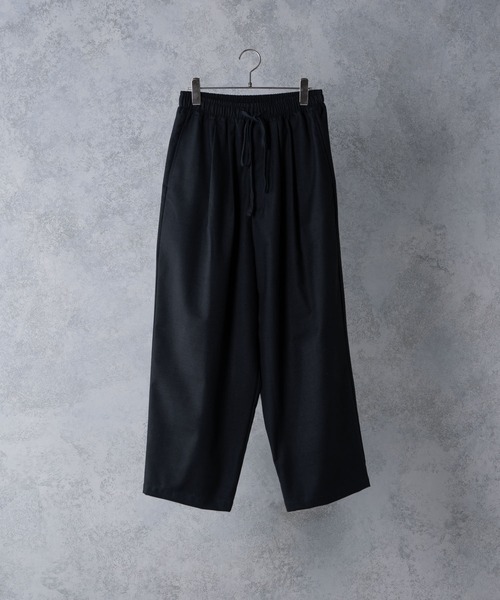 INTER FACTORY（インターファクトリー）の「ファッションインフルエンサー ゆーき - Wide Easy Pants / ワイドイージーパンツ　made in INTER FACTORY（その他パンツ・メンズ・ブラック/グレイッシュベージュ・SMALL/MEDIUM）」の22枚目の写真