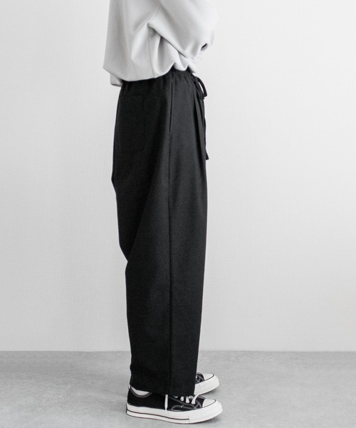 INTER FACTORY（インターファクトリー）の「ファッションインフルエンサー ゆーき - Wide Easy Pants / ワイドイージーパンツ　made in INTER FACTORY（その他パンツ・メンズ・ブラック/グレイッシュベージュ・SMALL/MEDIUM）」の10枚目の写真