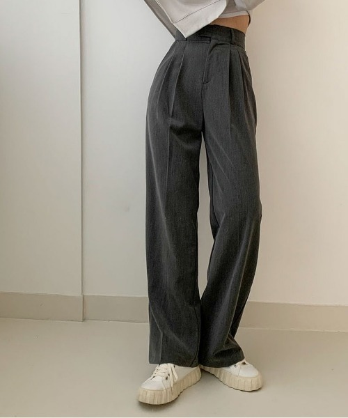 BEIDELLI（ベイデリー）の「[BELLIDE MADE] ハイウエストタックスラックス（スラックス・レディース・チャコールグレー/ベージュ・SMALL/MEDIUM）」の2枚目の写真