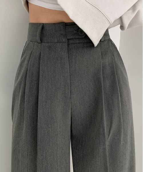 BEIDELLI（ベイデリー）の「[BELLIDE MADE] ハイウエストタックスラックス（スラックス・レディース・チャコールグレー/ベージュ・SMALL/MEDIUM）」の6枚目の写真