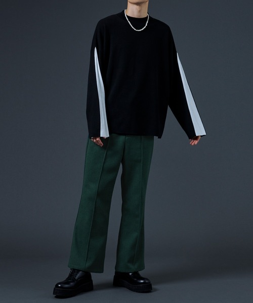Ellno Loset(エルノロゼット)の「アームスリットバイカラーニット(ニット/セーター・メンズ・ブラック/ブルー系その他・MEDIUM/LARGE)」の6枚目の写真