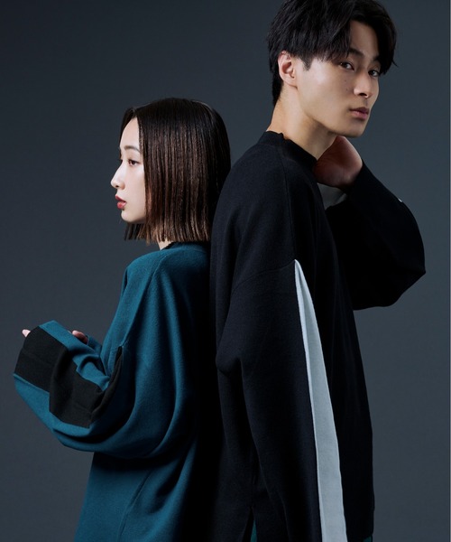 Ellno Loset(エルノロゼット)の「アームスリットバイカラーニット(ニット/セーター・メンズ・ブラック/ブルー系その他・MEDIUM/LARGE)」の20枚目の写真