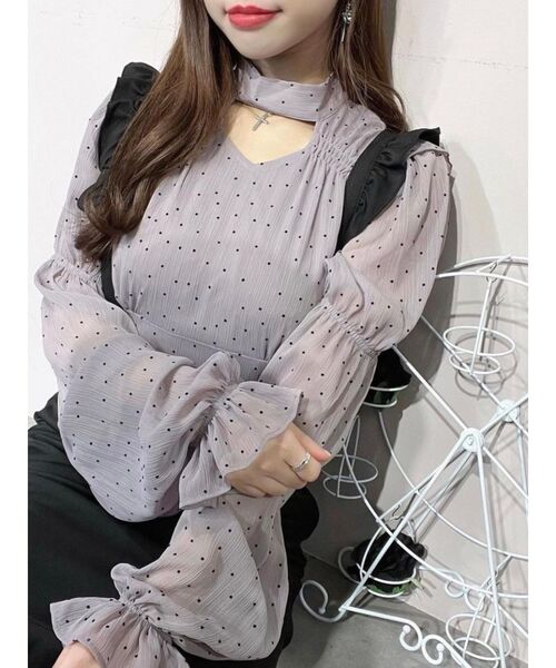 EATME（イートミー）の「シャーリングデコルテブラウス（シャツ/ブラウス・レディース・アイボリー/ブラック/ラベンダー・FREE）」の3枚目の写真