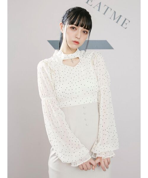 EATME（イートミー）の「シャーリングデコルテブラウス（シャツ/ブラウス・レディース・アイボリー/ブラック/ラベンダー・FREE）」の7枚目の写真