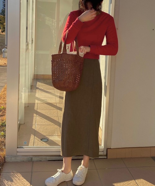 LAUIR（ラウアー）の「Hラインタイトロングスカート（スカート・レディース・ブラック系その他/カーキ/ベージュ/ブラウン系その他・LARGE/MEDIUM/X-LARGE）」の8枚目の写真